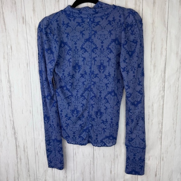 Free People NWT blue long sleeve blouse - Picture 7 of 7